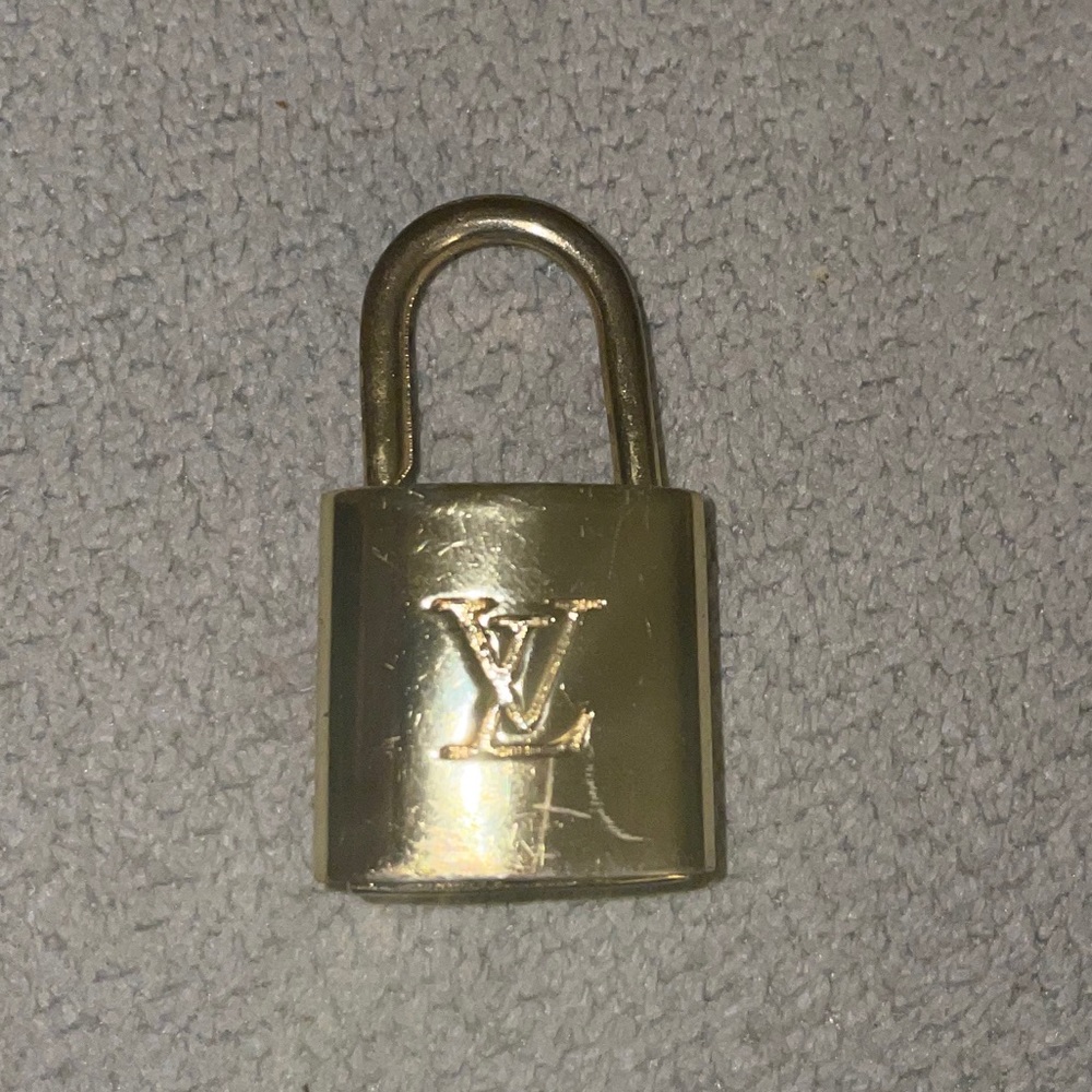 Lv lock